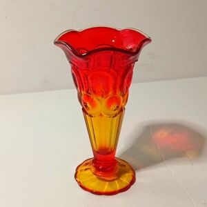 Vintage L.E.Smith Amberina Moon And Stars Tulip Ruffled Edge Bud Vase 6” T GLOWS